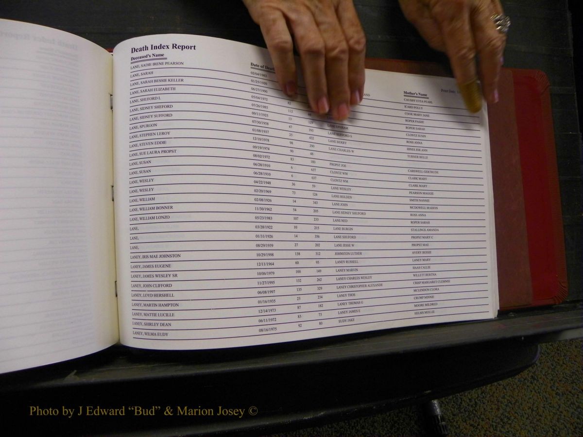 Burke Deaths, 1913-2001, A-L 815.JPG