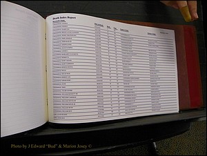 Burke Deaths, 1913-2001, A-L 853.JPG