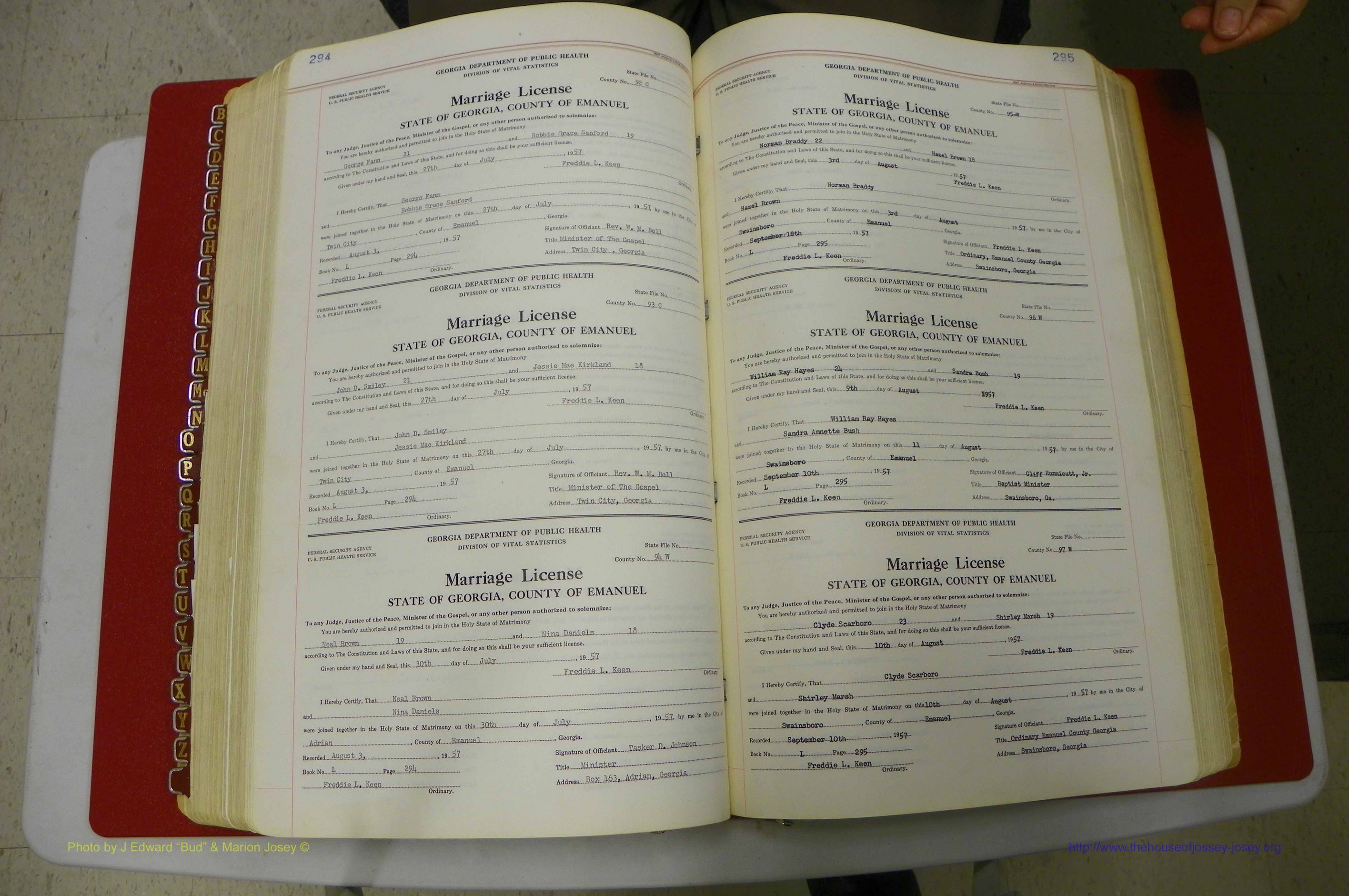 Emanuel Co, GA, Marriages Book L, 1952 - 1962, P 294-295.JPG