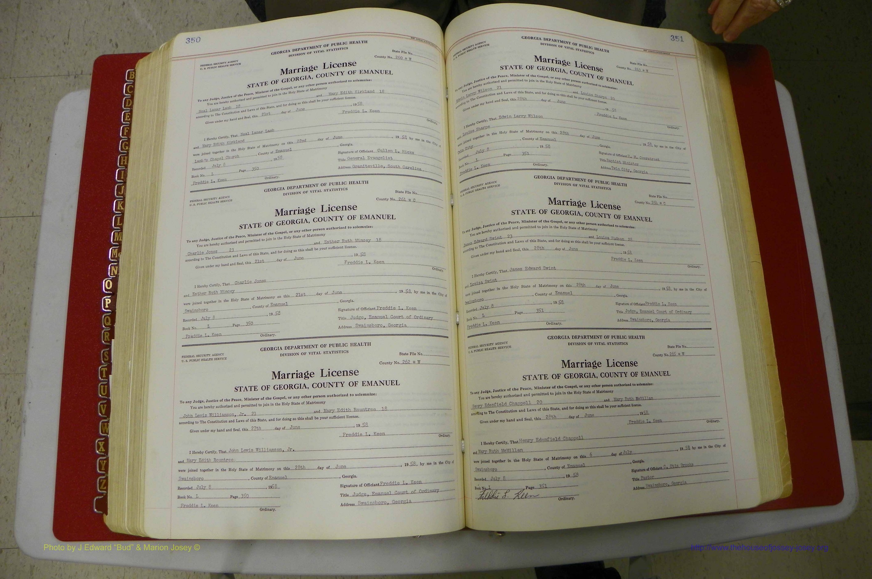 Emanuel Co, GA, Marriages Book L, 1952 - 1962, P 350-351.JPG