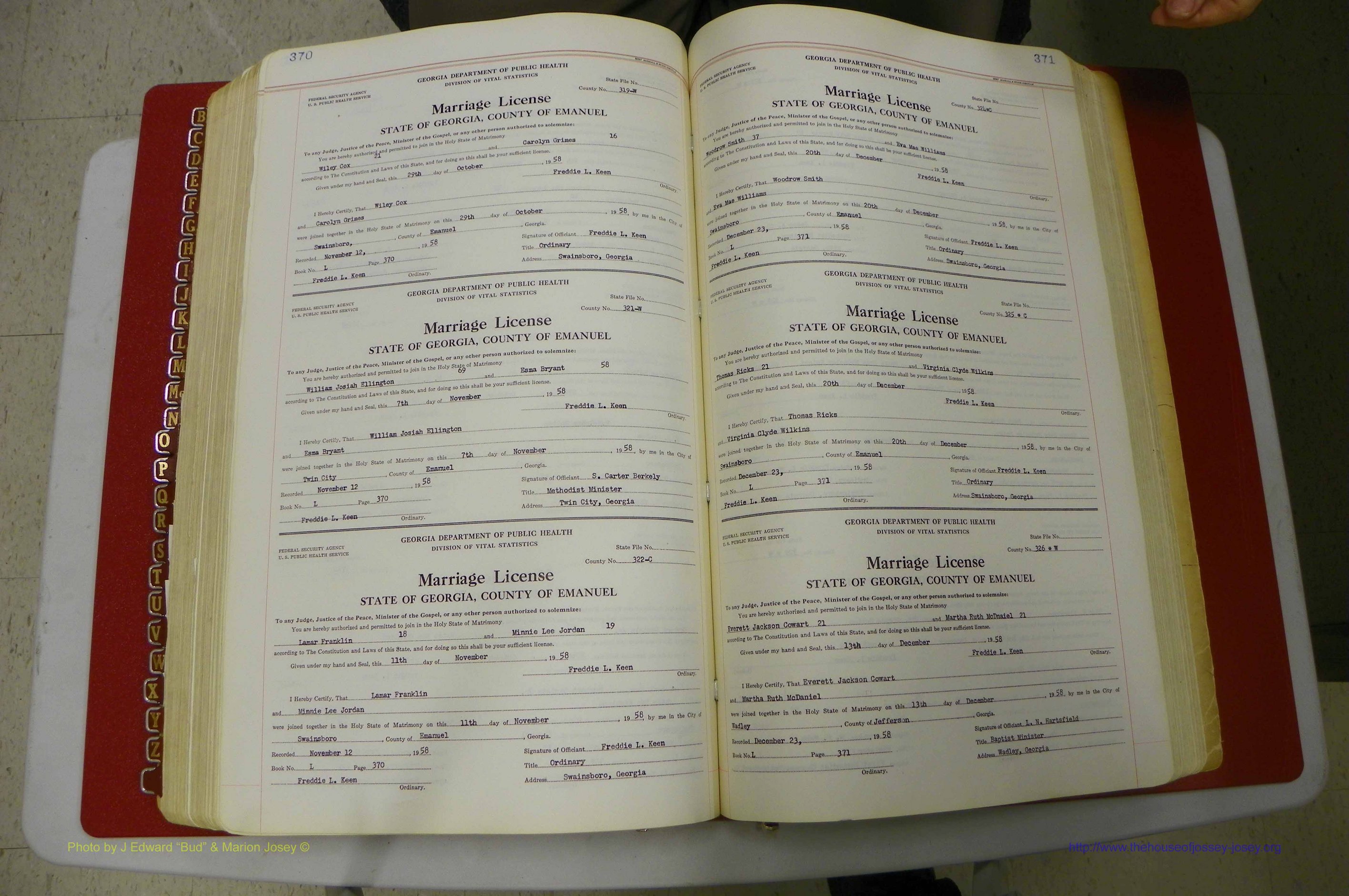 Emanuel Co, GA, Marriages Book L, 1952 - 1962, P 370-371.JPG