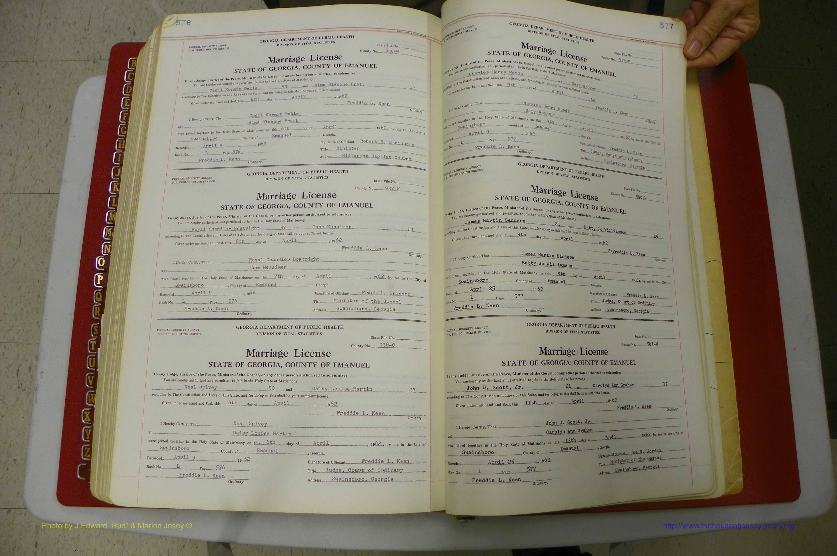 Emanuel Co, GA, Marriages Book L, 1952 - 1962, P 576-577.JPG