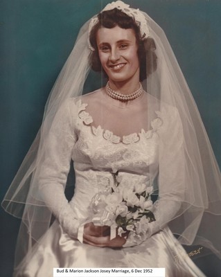 A 1, Marion Jackson Josey Weding Photo, 6 Dec 1952.jpg