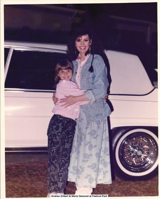 A, Andrea Gilbert & Marie Osmond at Festival Park.jpg