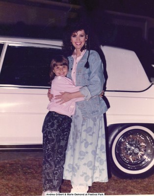 Gi, Andrea Gilbert & Marie Osmond at Festival Park.jpg