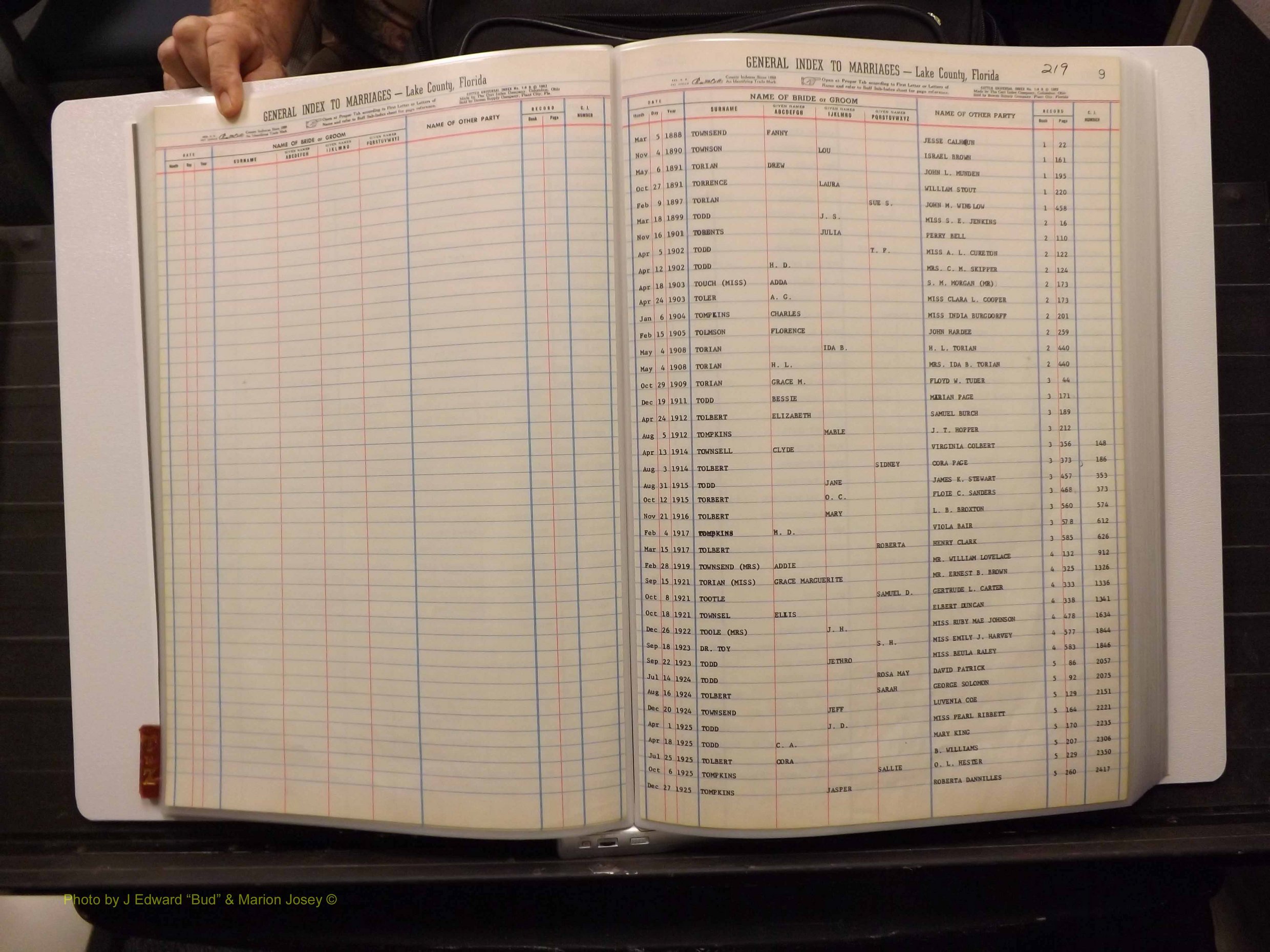 Lake Co, FL Marriage Index T-Z, 1889-1986 (113).JPG