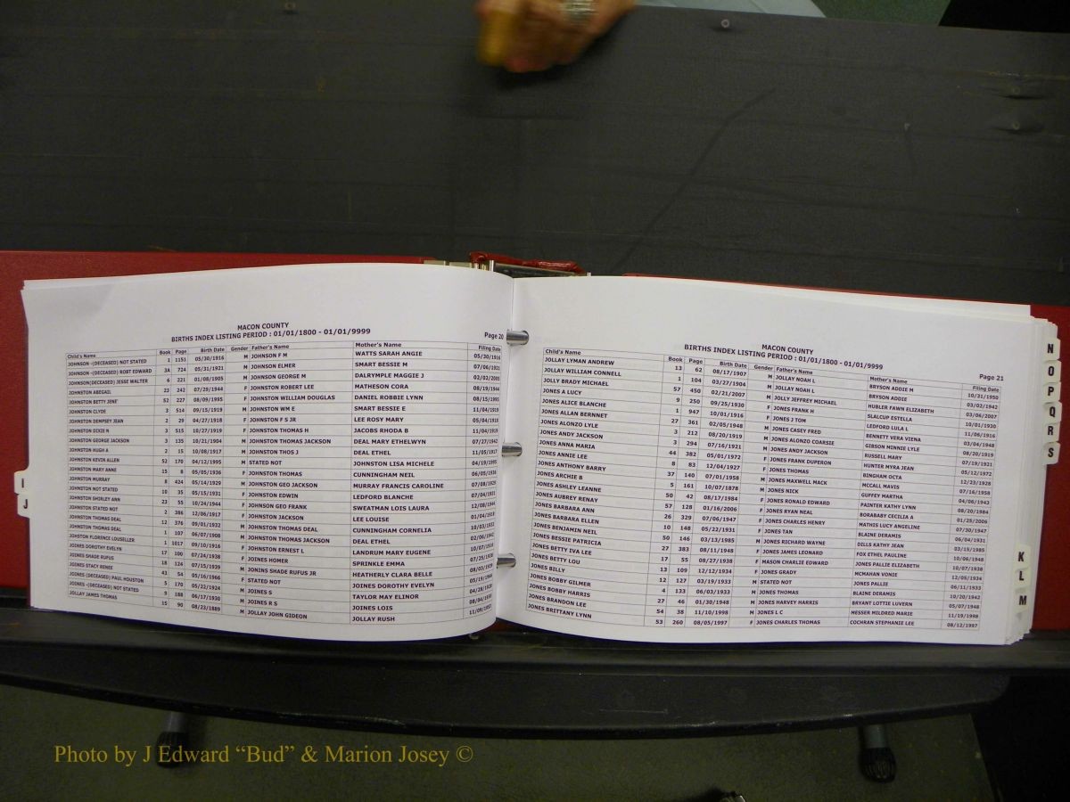 Macon Births, A-Z, 1915-2008 311.JPG