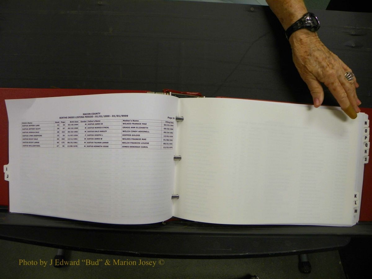 Macon Births, A-Z, 1915-2008 318.JPG