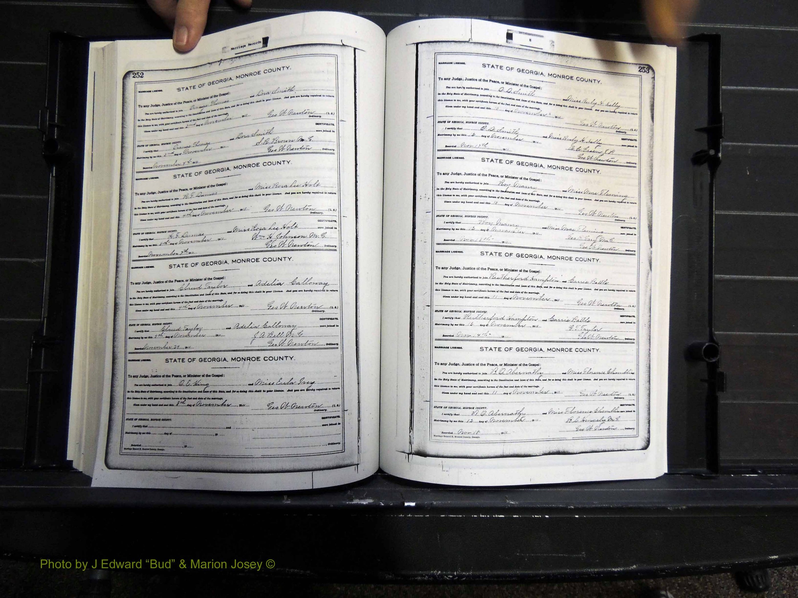 Monroe Co, GA, Marriages, Book H, 1907-1913 pg 252-253.JPG