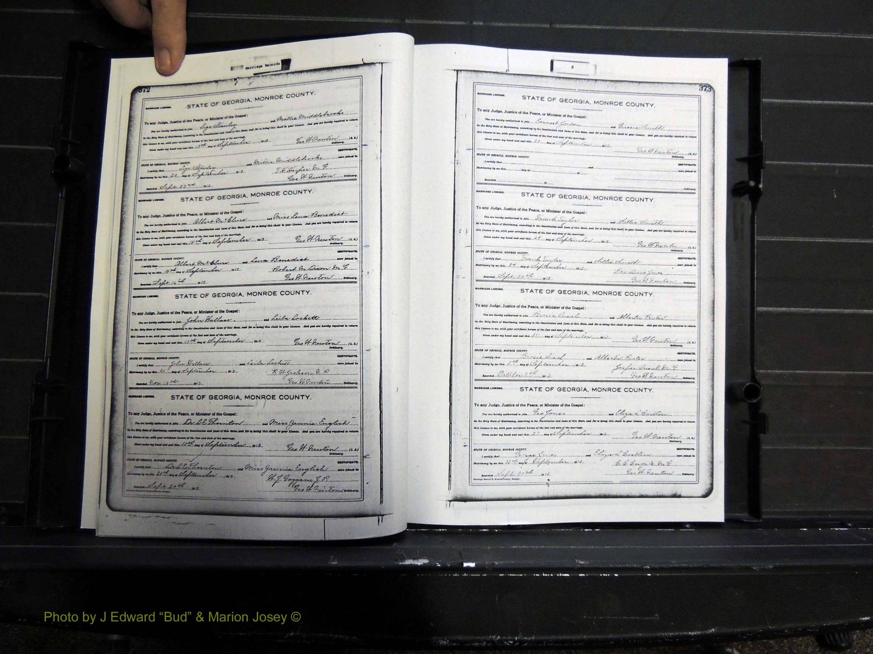 Monroe Co, GA, Marriages, Book H2, 1913-1916 pg 372-373.JPG