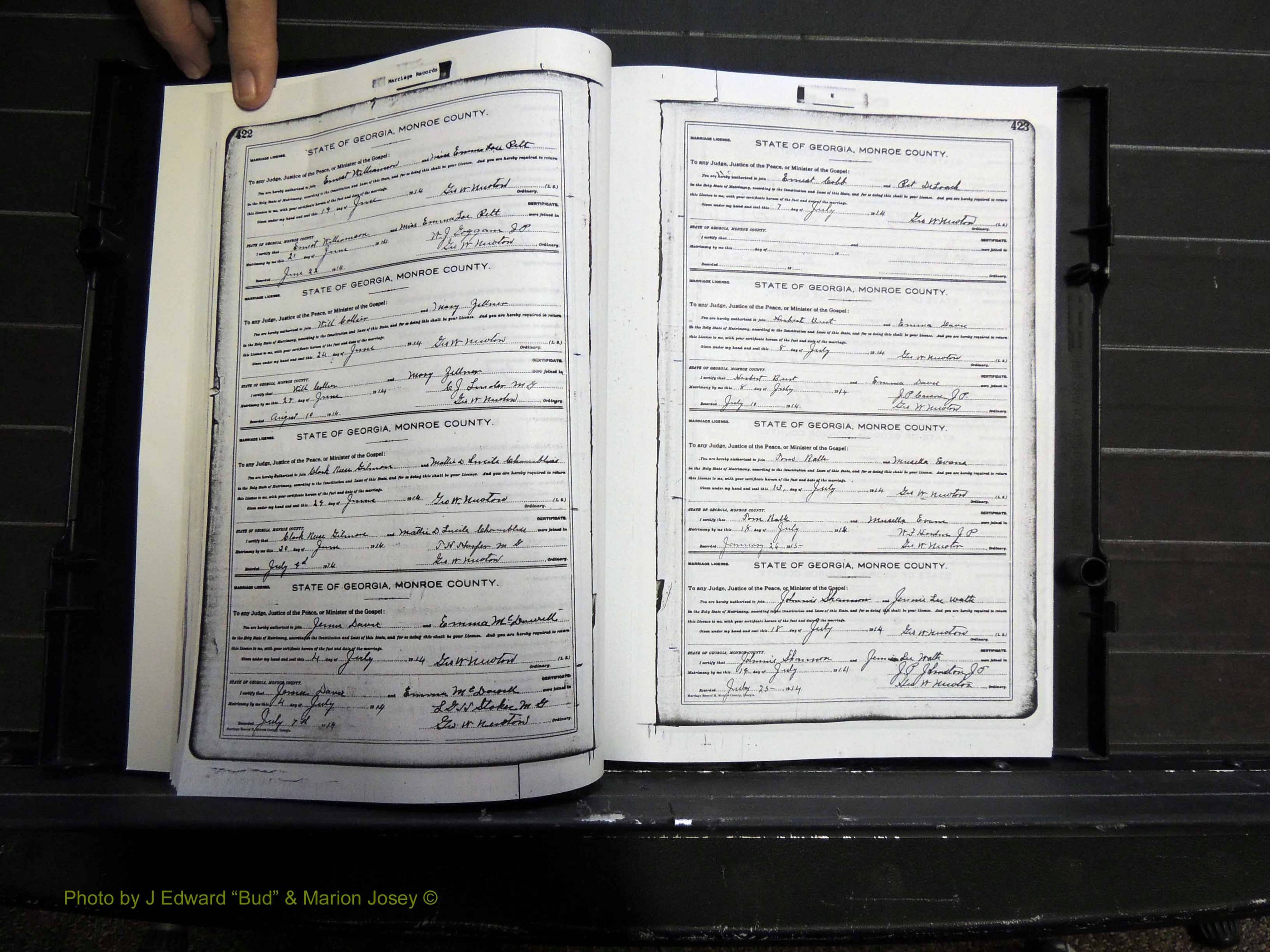 Monroe Co, GA, Marriages, Book H2, 1913-1916 pg 422-423.JPG
