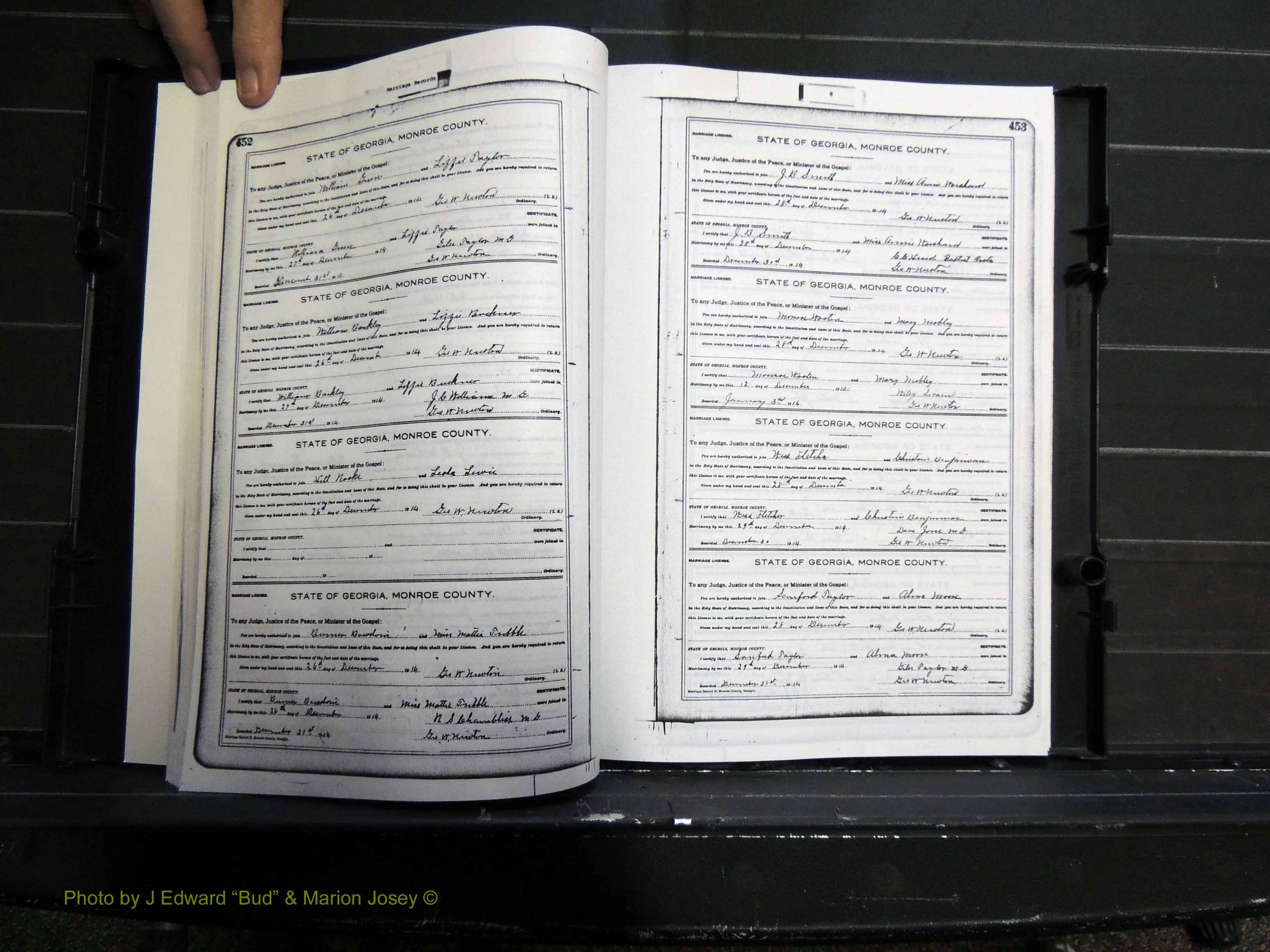 Monroe Co, GA, Marriages, Book H2, 1913-1916 pg 452-453.JPG