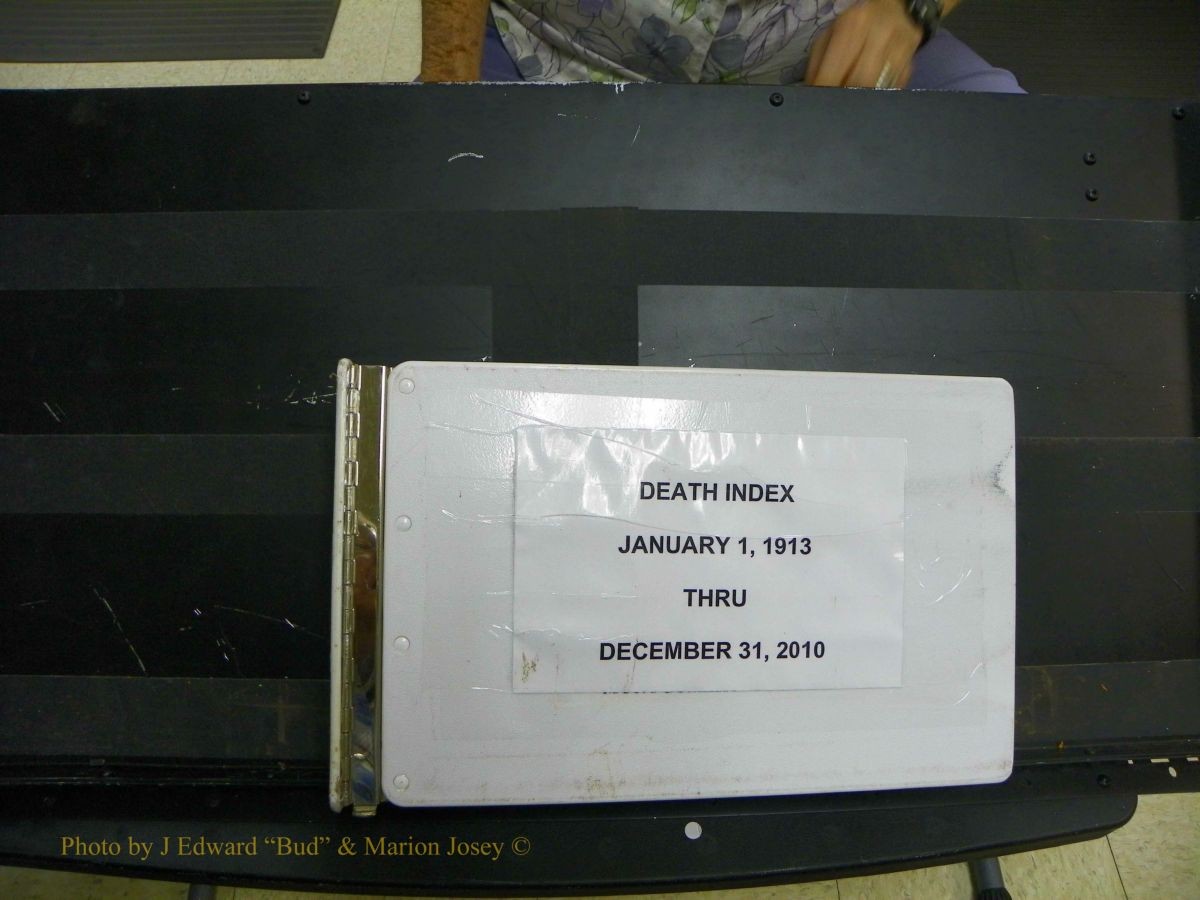 Montgomery Births, R-Z, 1867-2010 + Deaths 1913-2010 187.JPG