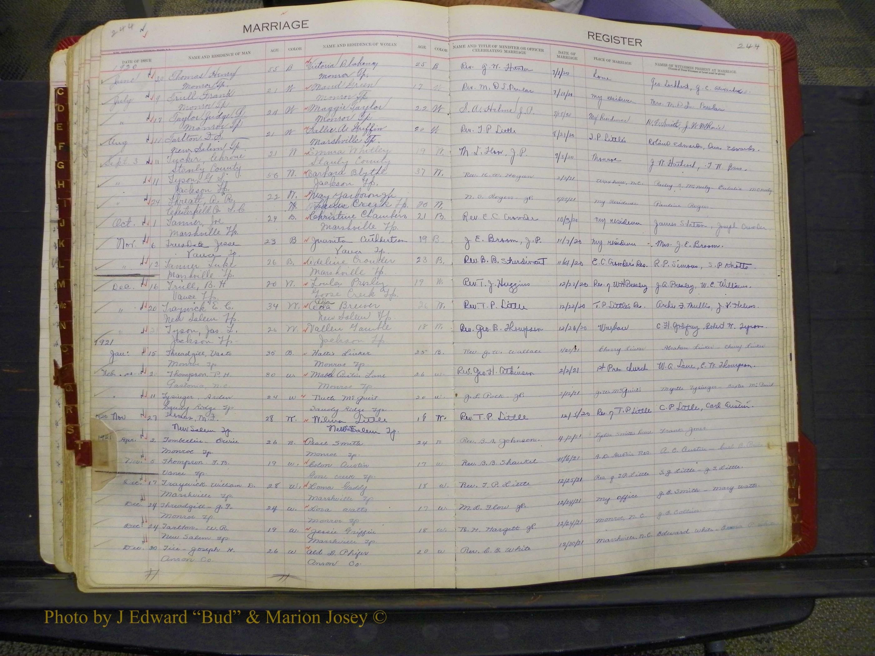 Union Co, NC Marriages, Book 9, 1920-1938 (123).JPG