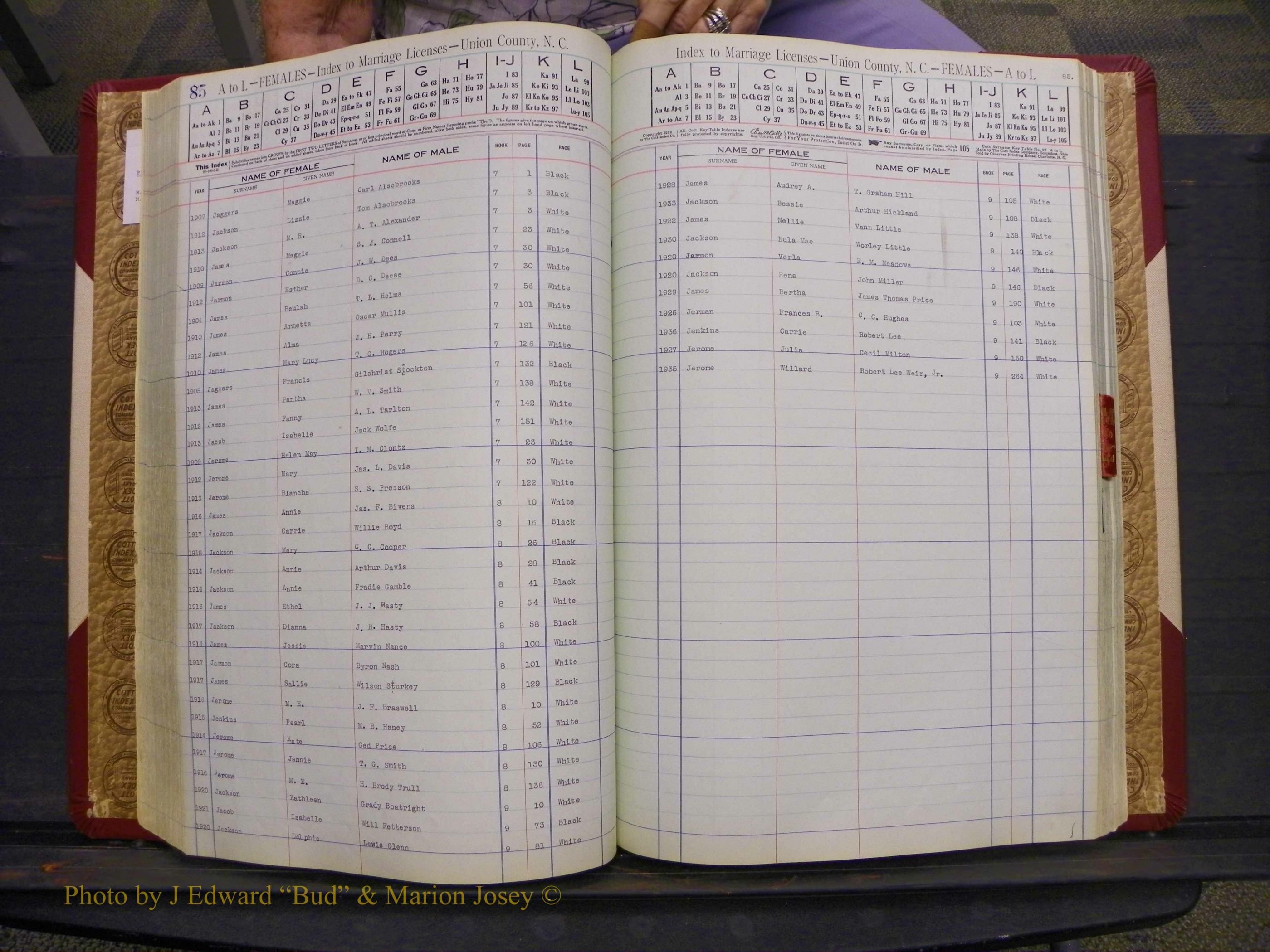 Union Co, NC Marriages Female Index, A-Z, 1842-1936 (121).JPG